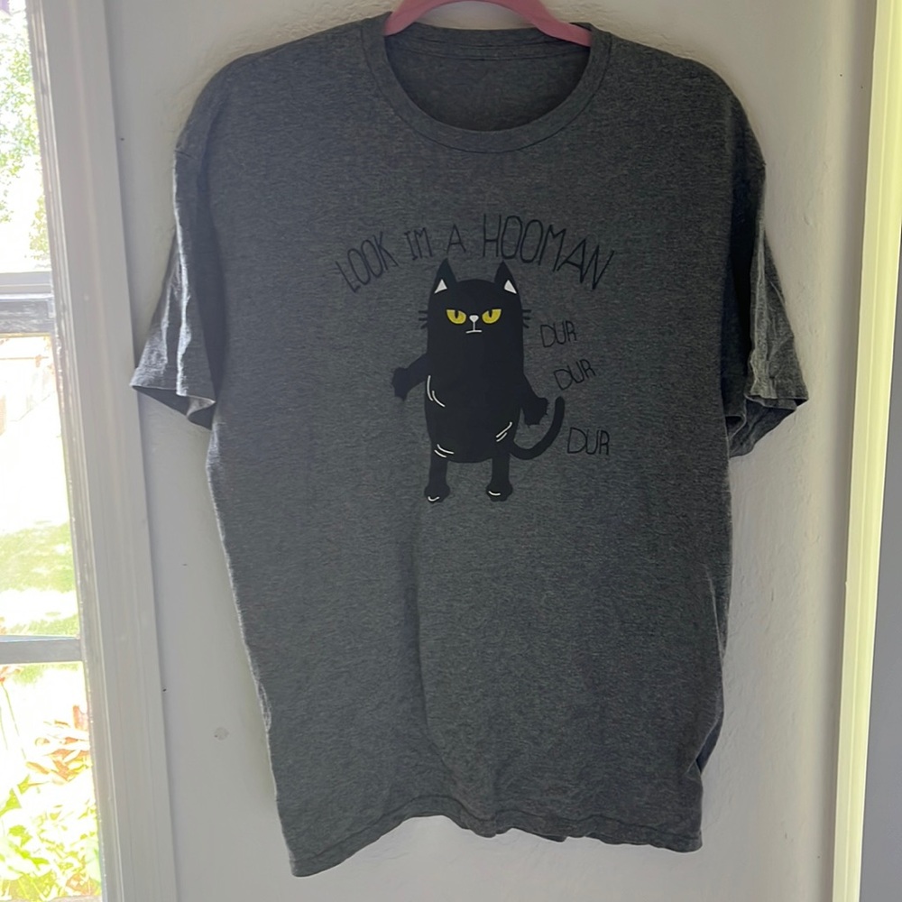 Grey cat shirt